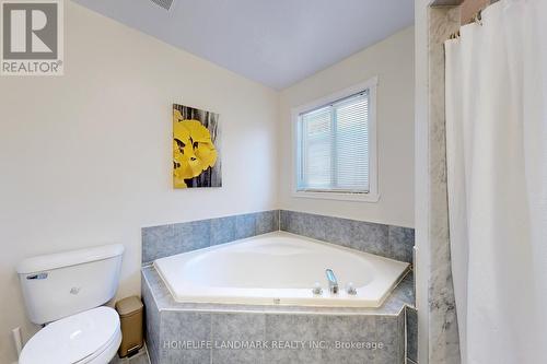 37 Del Francesco Way, Vaughan, ON - Indoor Photo Showing Bathroom