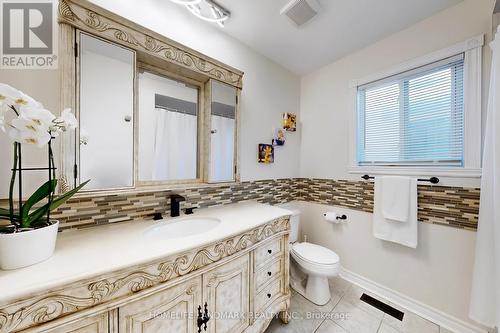 37 Del Francesco Way, Vaughan, ON - Indoor Photo Showing Bathroom