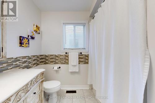 37 Del Francesco Way, Vaughan, ON - Indoor Photo Showing Bathroom