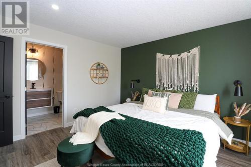 105 King Street, Chatham, ON - Indoor Photo Showing Bedroom