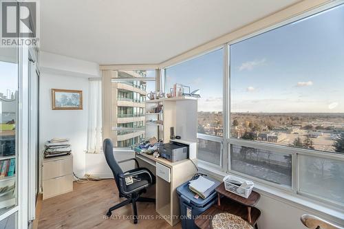 705 - 7250 Yonge Street, Vaughan, ON - Indoor Photo Showing Office