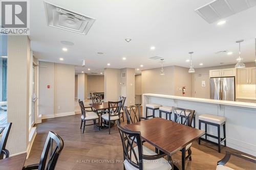 705 - 7250 Yonge Street, Vaughan, ON - Indoor Photo Showing Dining Room