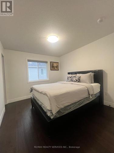 101 Basil Crescent, Middlesex Centre, ON - Indoor Photo Showing Bedroom