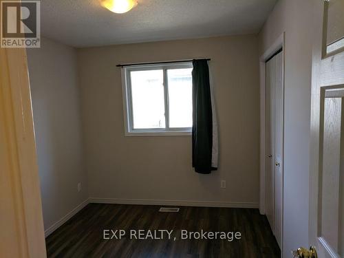 111 Thurman Circle, London, ON - Indoor Photo Showing Other Room