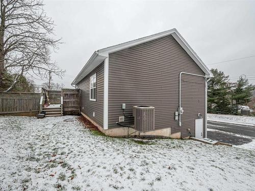 5 Colville Court, Beaver Bank, NS 