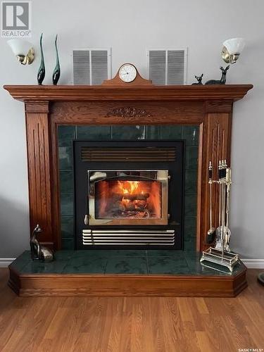 111 Gordon Avenue W, Yorkton, SK - Indoor Photo Showing Living Room With Fireplace