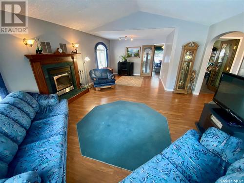 111 Gordon Avenue W, Yorkton, SK - Indoor Photo Showing Living Room With Fireplace