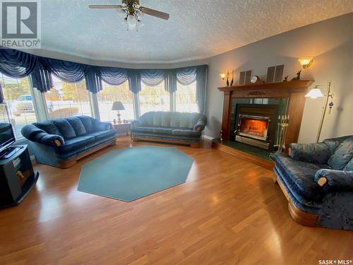 111 Gordon Avenue W, Yorkton, SK - Indoor Photo Showing Living Room With Fireplace