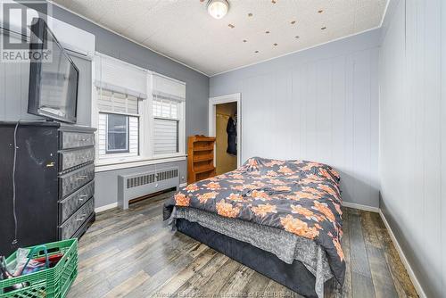 821 Marentette Avenue, Windsor, ON - Indoor Photo Showing Bedroom