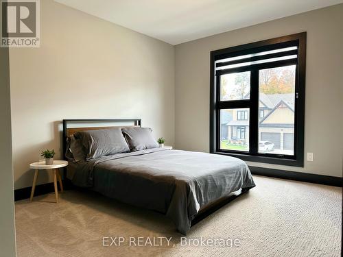 1 - 86 Optimist Drive, Southwold (Talbotville), ON - Indoor Photo Showing Bedroom