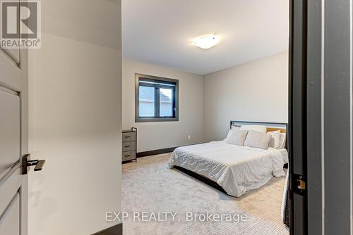 3 - 86 Optimist Drive, Southwold (Talbotville), ON - Indoor Photo Showing Bedroom