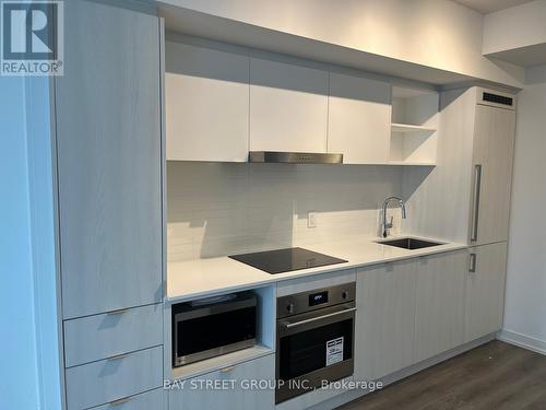 3905 - 138 Downes Street, Toronto, ON - Indoor Photo Showing Kitchen