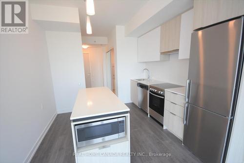 2306 M - 203 College Street, Toronto, ON - Indoor Photo Showing Kitchen With Upgraded Kitchen