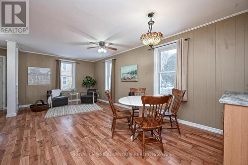 15 Thomas Street, Smiths Falls, ON - Indoor Photo Showing Dining Room