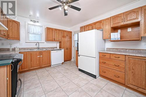 15 Thomas Street, Smiths Falls, ON - Indoor Photo Showing Kitchen With Double Sink