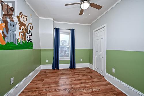 15 Thomas Street, Smiths Falls, ON - Indoor Photo Showing Other Room