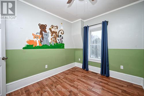 15 Thomas Street, Smiths Falls, ON - Indoor Photo Showing Other Room