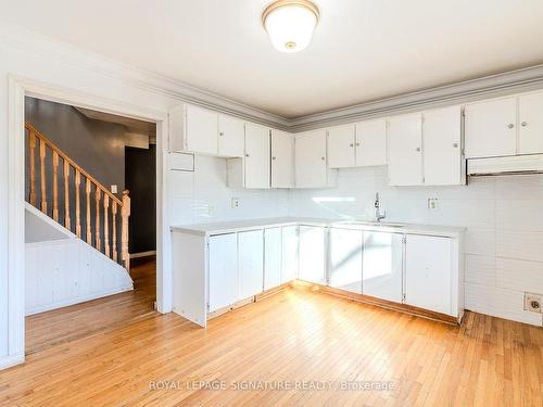 147-1010 Glen St, Oshawa, ON - Indoor Photo Showing Kitchen