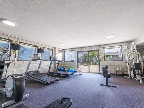 1309 405 Waverley Street, Thunder Bay, ON - Indoor Photo Showing Gym Room