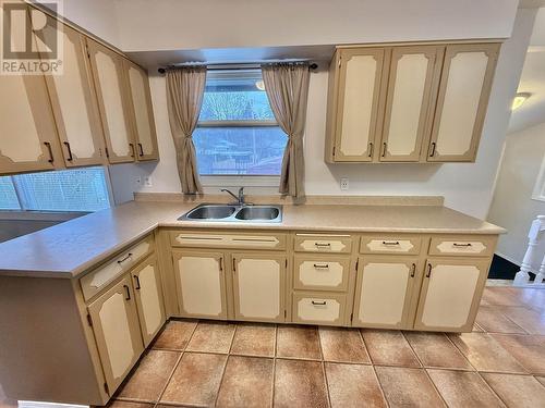 239 Lazzarin Street, Quesnel, BC - Indoor Photo Showing Kitchen With Double Sink