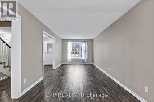 31 Brown Wood Drive, Barrie, ON - Indoor Photo Showing Other Room