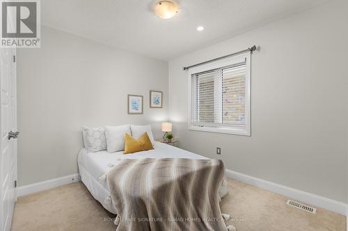 3141 George Savage Avenue, Oakville, ON - Indoor Photo Showing Bedroom