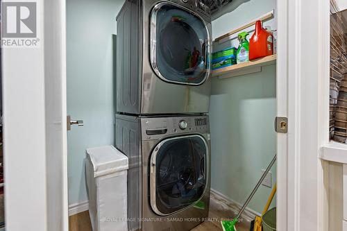 3141 George Savage Avenue, Oakville, ON - Indoor Photo Showing Laundry Room