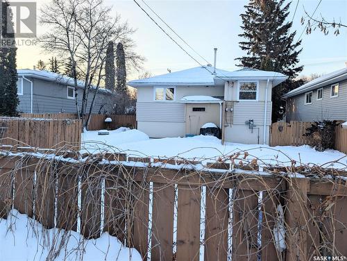 305 Ruth Street E, Saskatoon, SK - Outdoor