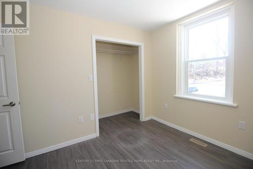 Upper - 12 Weston Street, London, ON - Indoor Photo Showing Other Room