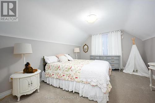 85 Barons Avenue S, Hamilton, ON - Indoor Photo Showing Bedroom