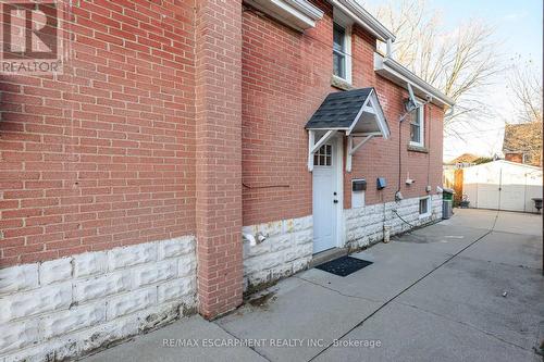 85 Barons Avenue S, Hamilton, ON - Outdoor With Exterior