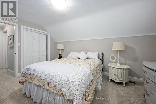 85 Barons Avenue S, Hamilton, ON - Indoor Photo Showing Bedroom