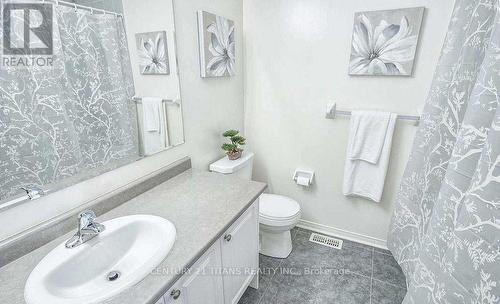 20 Hornett Way, Ajax, ON - Indoor Photo Showing Bathroom