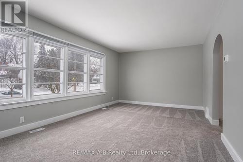 249 Brydges Street, Stratford, ON - Indoor Photo Showing Other Room