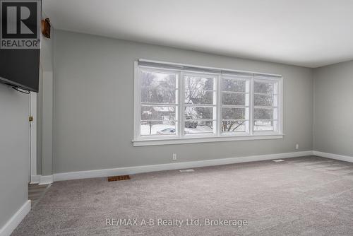 249 Brydges Street, Stratford, ON - Indoor Photo Showing Other Room