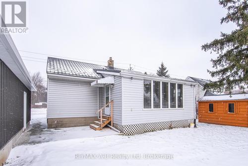 249 Brydges Street, Stratford, ON - Outdoor With Exterior