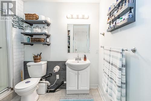 250 Big Bay Point Road, Innisfil, ON - Indoor Photo Showing Bathroom