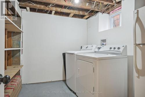 21 Holbrooke Avenue, Toronto, ON - Indoor Photo Showing Laundry Room