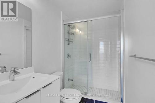 3210 - 20 Shorebreeze Drive S, Toronto, ON - Indoor Photo Showing Bathroom