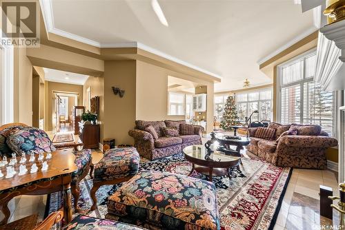 3658 Selinger Crescent, Regina, SK - Indoor Photo Showing Living Room