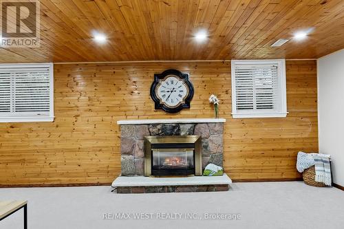 28 Hamilton Hall Drive, Markham, ON - Indoor With Fireplace