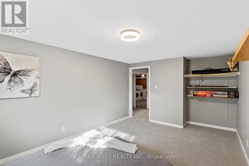 28 Hamilton Hall Drive, Markham, ON - Indoor Photo Showing Other Room