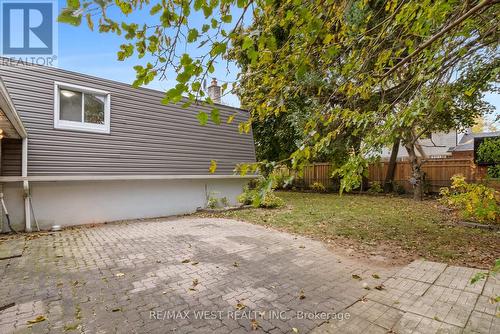 28 Hamilton Hall Drive, Markham, ON - Outdoor