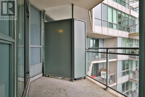 820 - 230 Queens Quay W, Toronto, ON - Outdoor With Balcony With Exterior