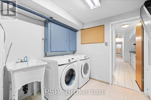 83 Pickering Street, Toronto, ON - Indoor Photo Showing Laundry Room