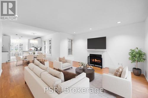 83 Pickering Street, Toronto, ON - Indoor Photo Showing Living Room With Fireplace