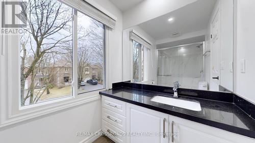 54 Foxglove Court, Markham, ON - Indoor Photo Showing Bathroom