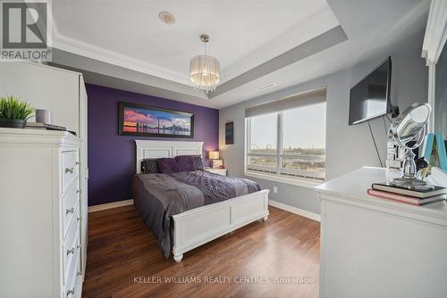 1601 - 9245 Jane Street, Vaughan, ON - Indoor Photo Showing Bedroom