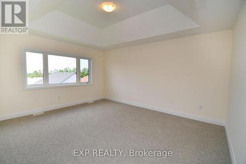 56 Bearberry Road, Springwater, ON - Indoor Photo Showing Other Room