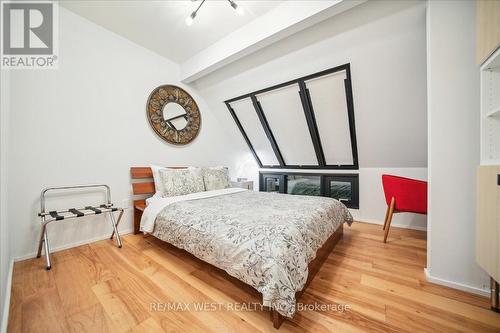 33 Edwin Avenue, Toronto, ON - Indoor Photo Showing Bedroom